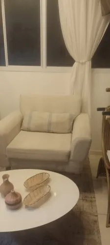 02 poltronas em Linho