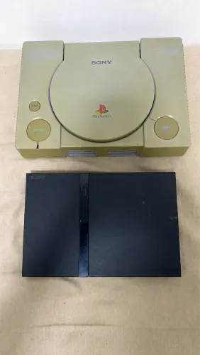 PlayStation 1 (PS1) + PlayStation 2 Slim | Para Colecionador ou Revisão