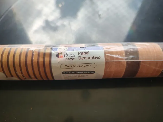 Papel de parede decorativo, tamanho 5m x 0.45cm   , preço 25,00 a unidad 