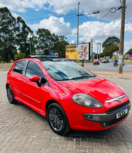 Fiat Punto Sporting 1.8 Flex 8v/16v 5P 2015