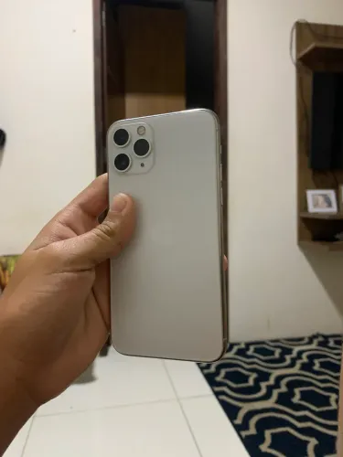 Troco 2 iPhone em um 12 pro
