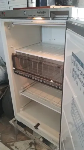 Frezzer Consul