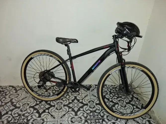 Bicicleta aro 29 9v top