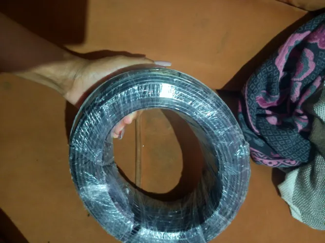 Vendo fio de energia