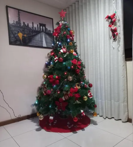 Vendo Árvore de Natal