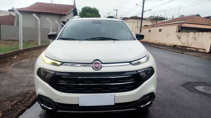 Fiat Toro Volcano 2.0 16V 4X4 TB Diesel Aut. 2017