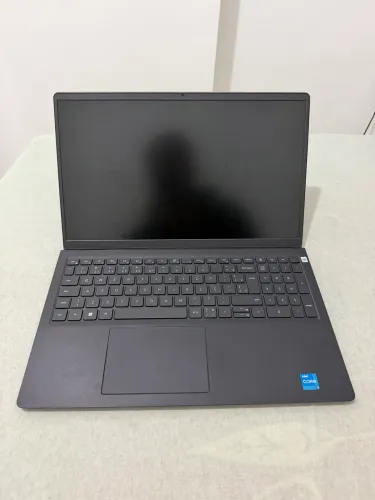 Notebook Dell Vostro 3520