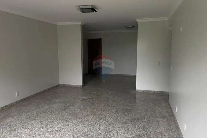 Aluguel Asa Sul: Apê 170m² com Ótimo Preço!