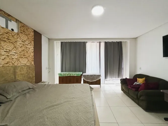Sobrado, 6 quartos, 5 suítes, 364 m², 3 vagas no Residencial Morumbi em Goiânia