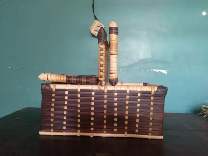 Cesta de piquenique artesanal