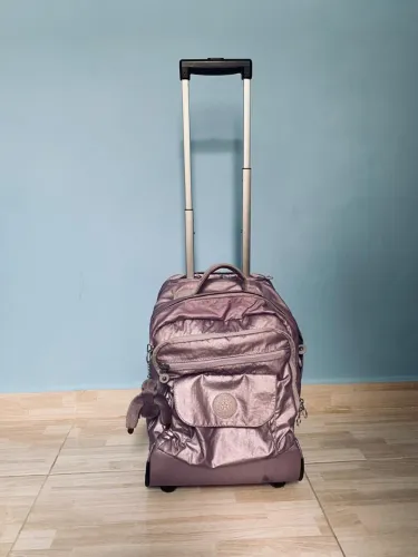 Mochila metalizada original Kipling