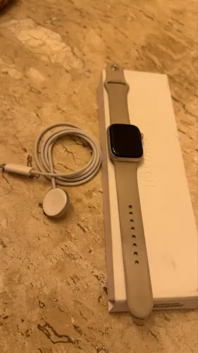 Apple Watch  Série 9 - 41mm  Prata