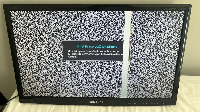 Monitor Samsung serve como TV