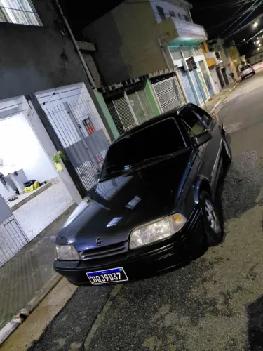 Chevrolet Monza Classic SE 2.0 /mpfi E EFI 2P E 4P 1993