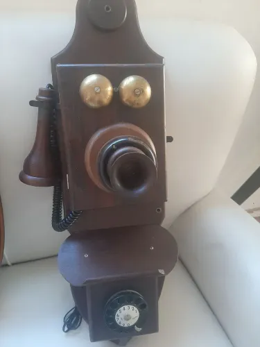 Telefone de parede ceculo XVIII