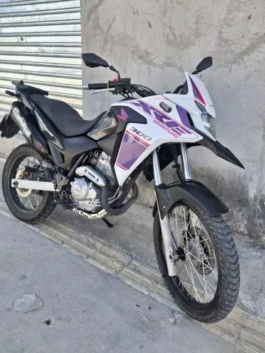 Xre 300