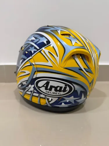 Capacete Arai rx-7 corsair (amarelo) tamanho 55-56
