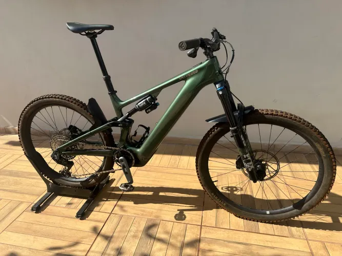 Specialized turbo levo g4 expert carbon S4