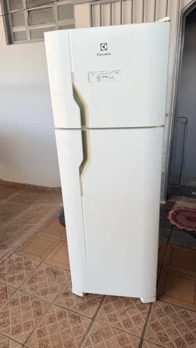 Geladeira Electrolux duplex frost free