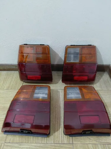 Lanternas traseiras uno originais fiat