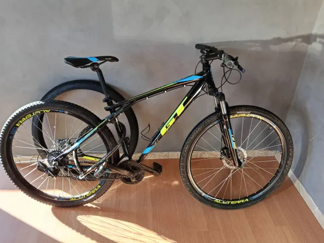 Bicicleta GT Cycle Timberlake 29