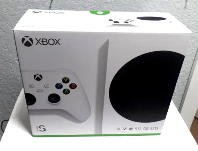 Vendo Xbox Series S 512gb Nova Com Nota Fiscal e Garantia de 1 ano
