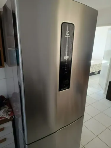 Geladeira Inox Electrolux