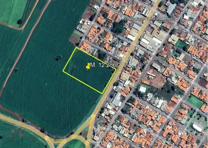 Terreno á venda em Cândido Mota - SP