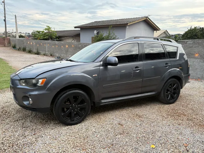 Mitsubishi Outlander 3.0/ GT 3.0 V6 Aut. 2011