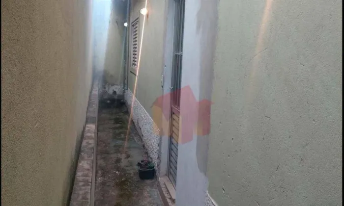 Casa com 2 dormitórios à venda, 100 m² por R$ 205.000,00 - Conjunto Habitacional Vida Nova
