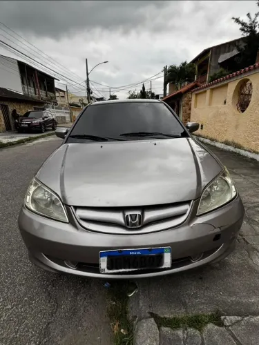 Honda Civic Sedan LX 1.7 16V 115cv Mec. 4P 2005