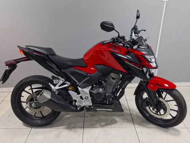 Cb twister 2024 impecável 2600km