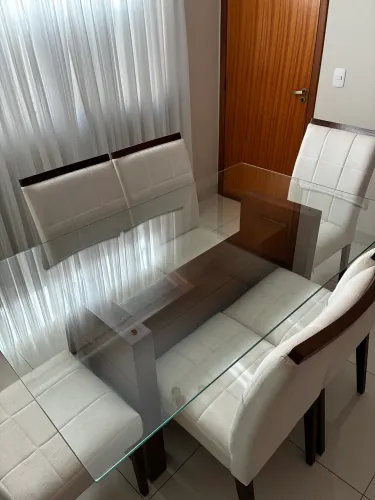 Mesa de jantar 6 cadeiras