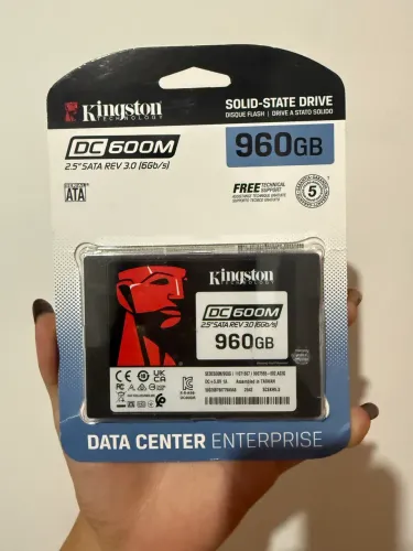 SSD Externo Kingston Dc600m 960GB, Leitura 560MB/s - Sedc600m