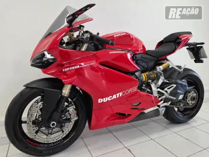 SUPERBIKE 1299 PANIGALE ABS 2016 / Reação Suzuki