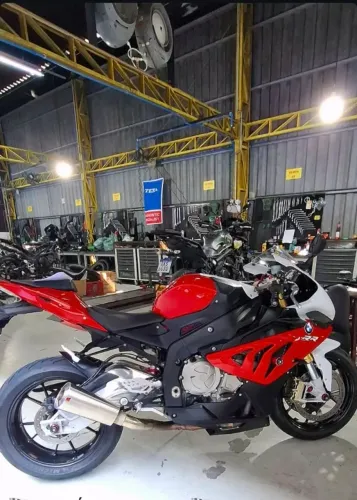 BMW S1000RR 2013<br>