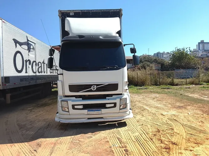 Volvo VM 270