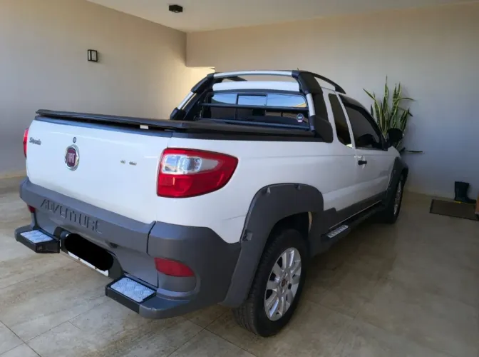Fiat Strada Adventure 1.8/ 1.8 Locker Flex CE 2015