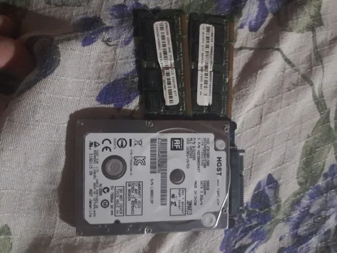 HD 500GB + 2 Memórias RAM DDR2 para Notebook - Retiradas de HP Pavilion