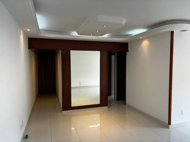 Apartamento para aluguel possui 123 metros quadrados com 3 quartos