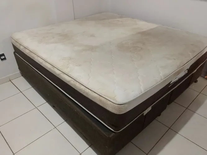 Cama king size confortavel 1,93por 2,00