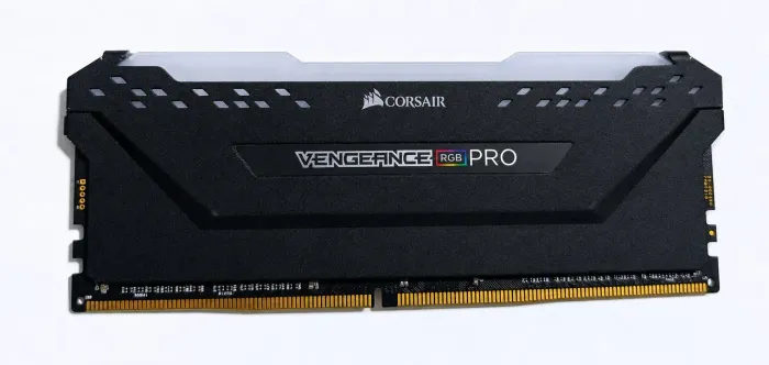 Memória Corsair Pro RGB DDR4 16gb 3200 MHz