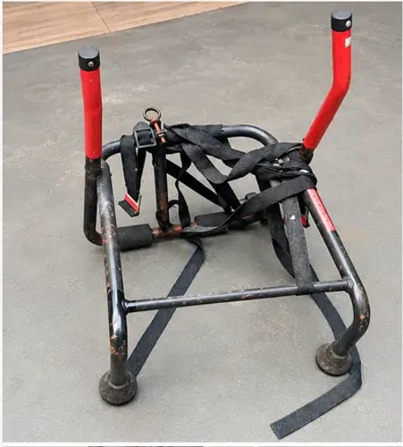 SUPORTE PARA BICICLETA DE CARRO - USADO