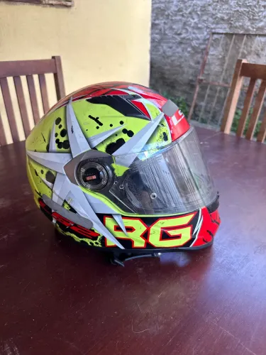 Capacete ls2