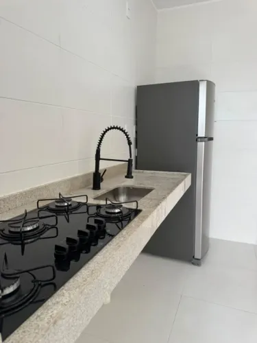 AF MOB- ALUGO APARTAMENTO COM VARANDA SEMIMOBILIADO EM FRENTE AO SHOPPING PATIO