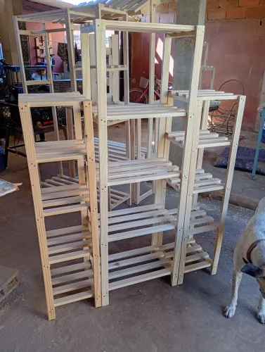 Prateleiras escada, porta planta modelo XXXL