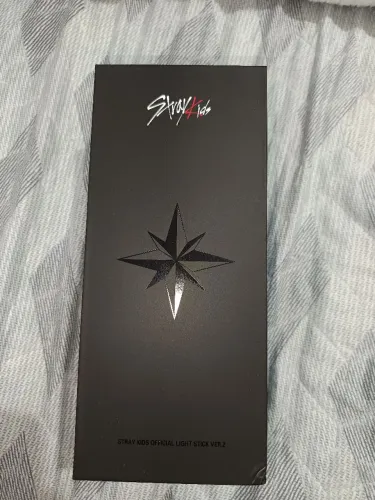 LIGHTSTICK STRAY KIDS