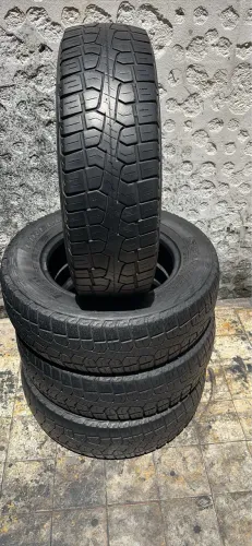 Pneus 205/70/15 Pirelli