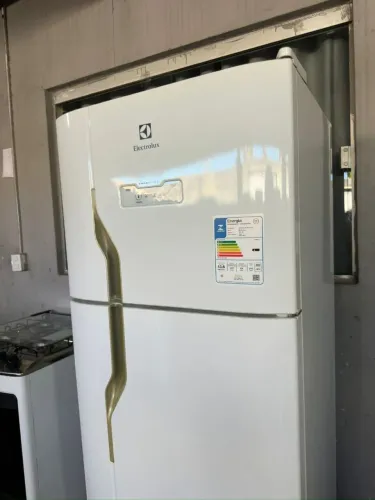 GELADEIRA FROST FREE 220V