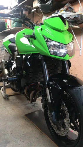 Vendo moto Kawasaki Z 750 abs 